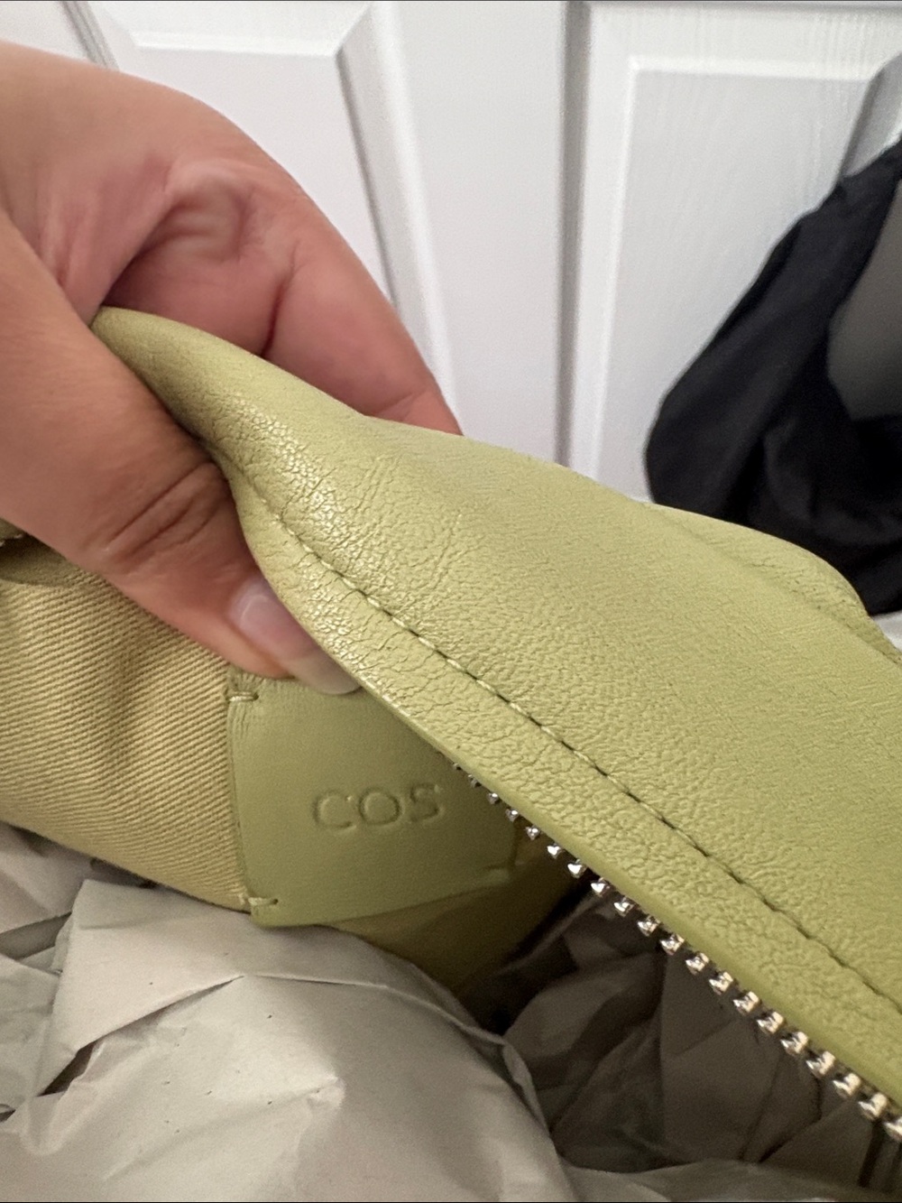GUC cos leather crossbody in sage green - Picture 4 of 4